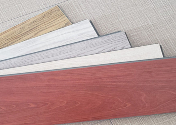 Wear Resistant SPC Vinyl Flooring Beveled Edge Maple Color With Wood