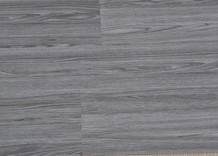 Anti Skid Waterproof Vinyl Laminate Flooring White Oak With 0.5mm Wear